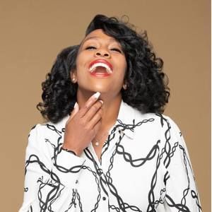 Meet your Posher, Denise